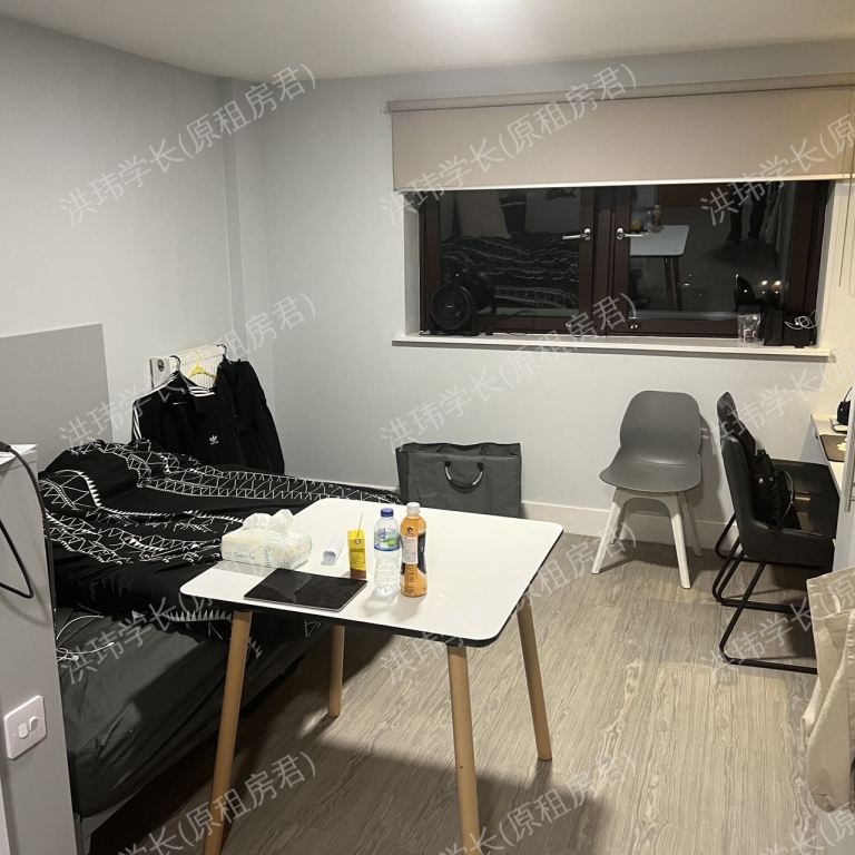 rooms picture