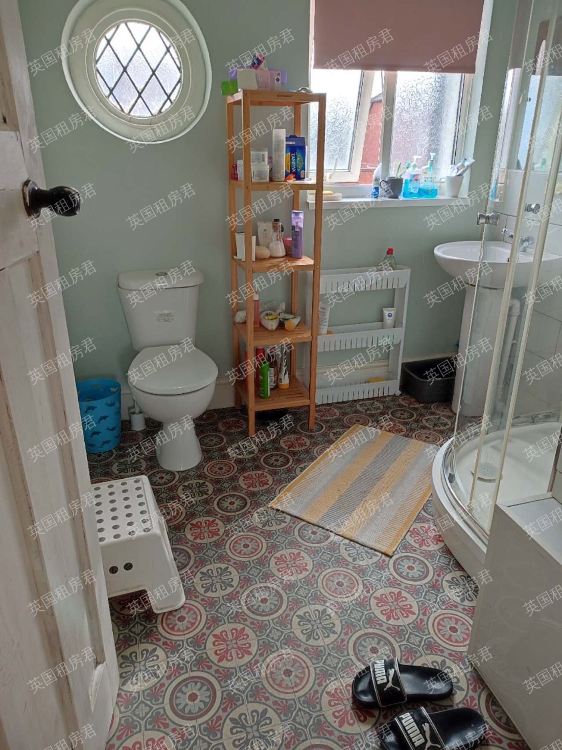 26 Langleys Road公寓