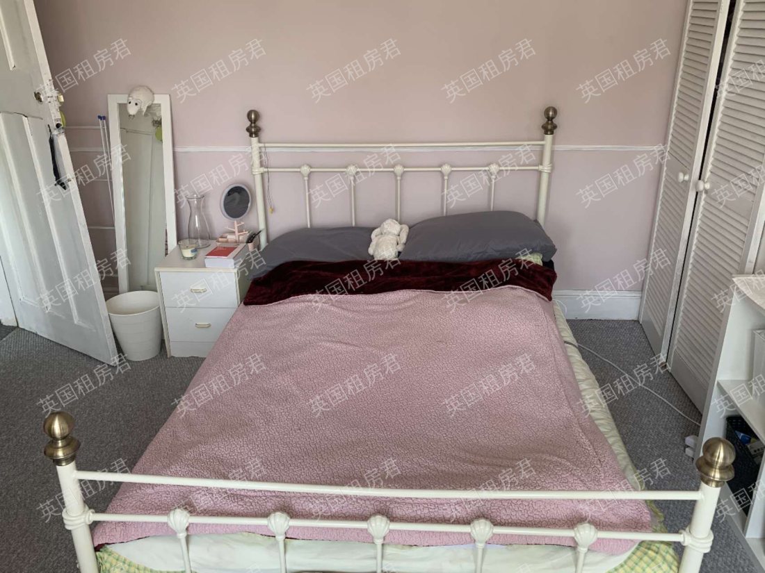 26 Langleys Road公寓