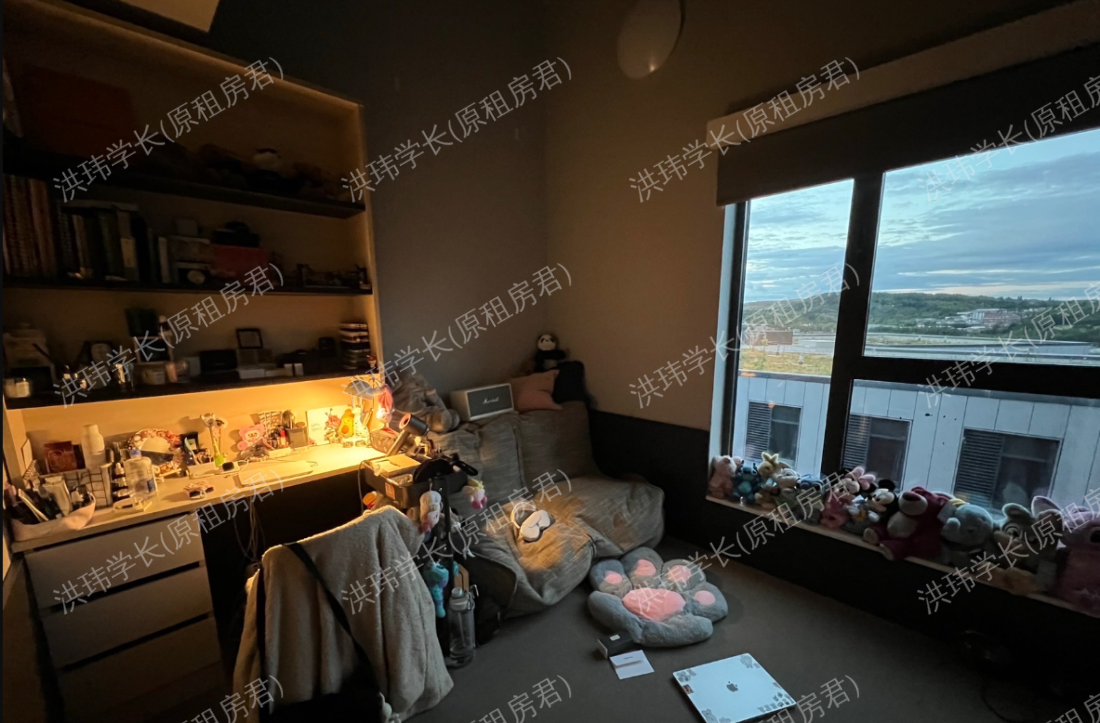 rooms picture