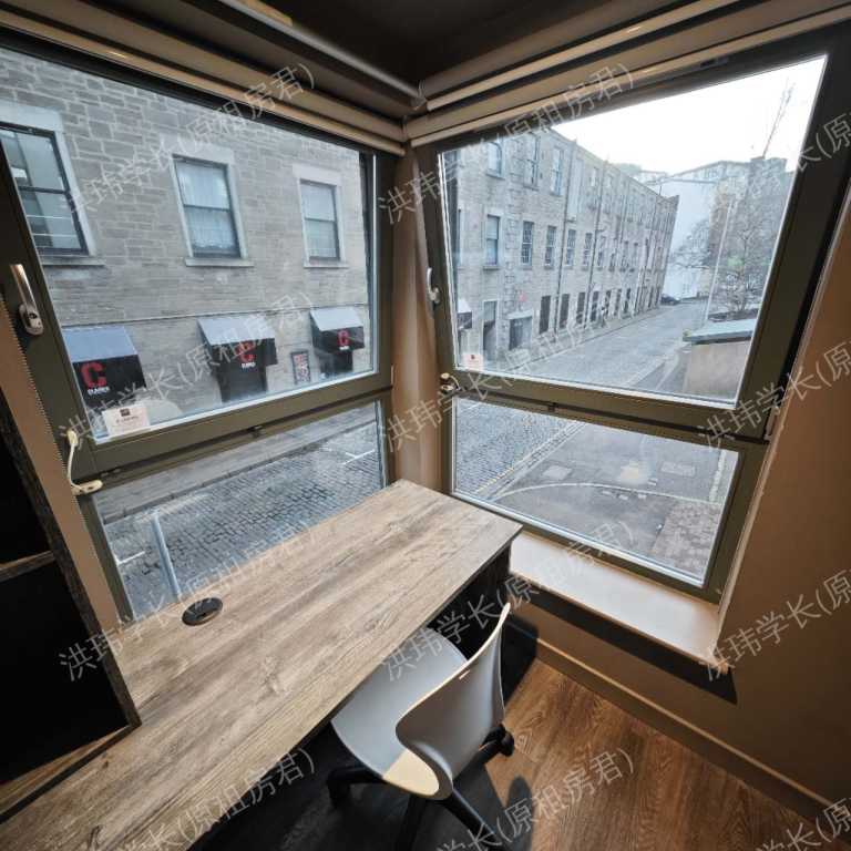 rooms picture
