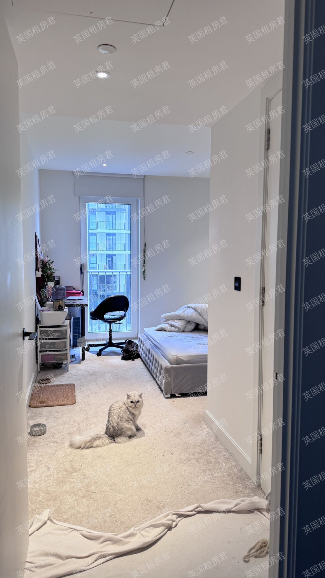 Belvedere White City 公寓