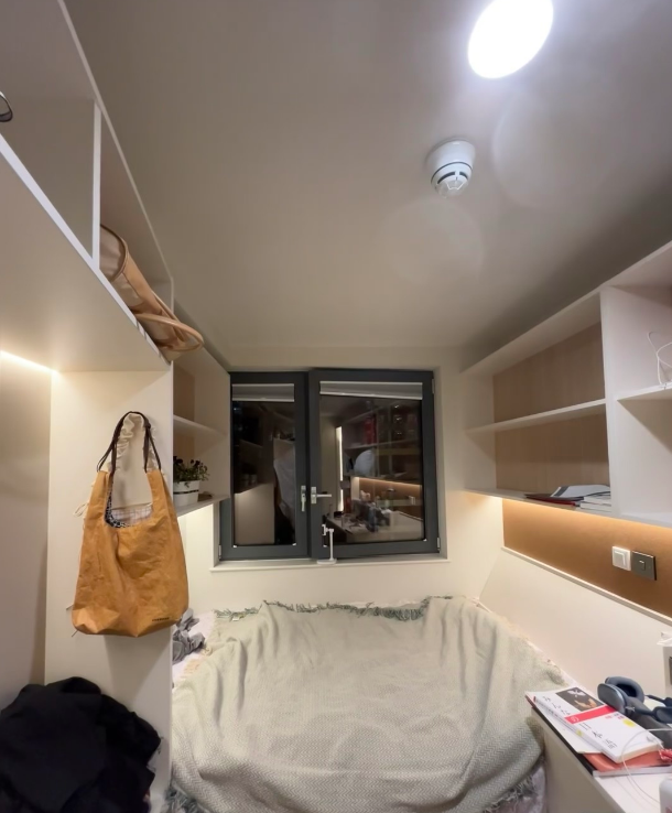 iQ Paris Gardens公寓