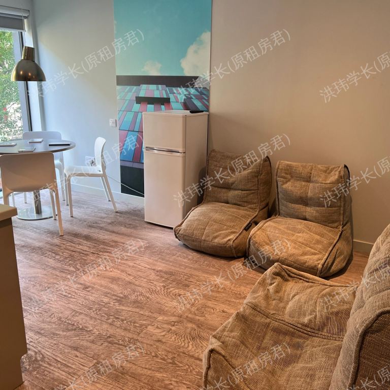 rooms picture