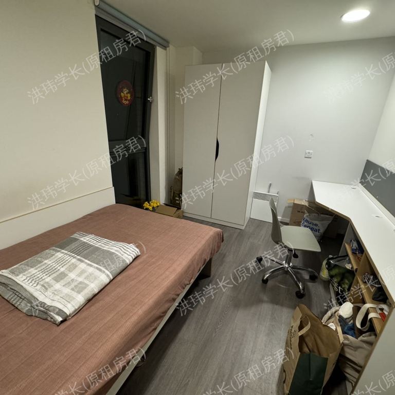 rooms picture