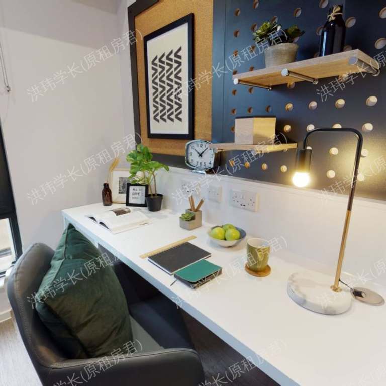 rooms picture