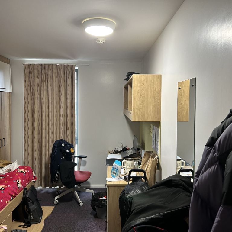 rooms picture