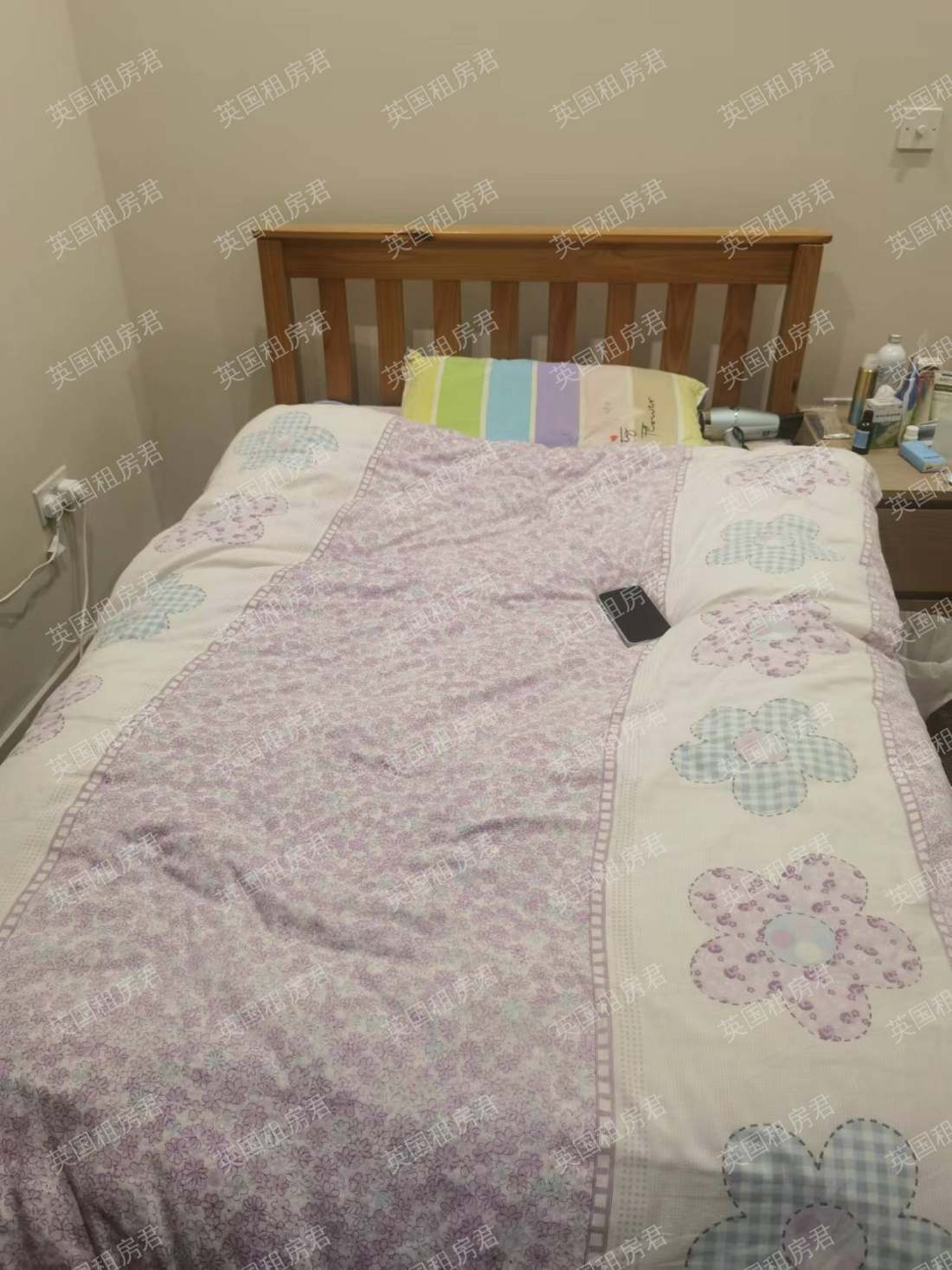 Flare top floor flat公寓