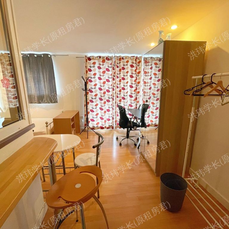 rooms picture