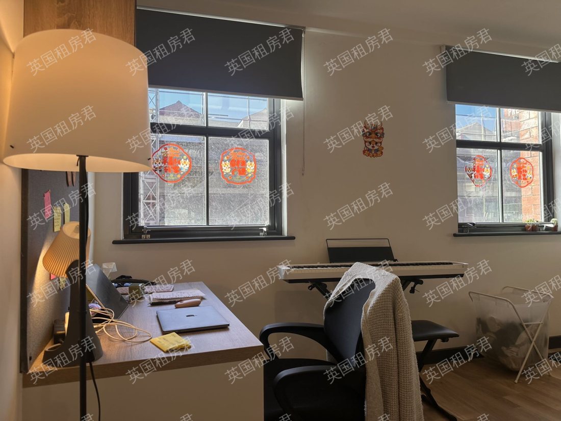 Leonardo building公寓