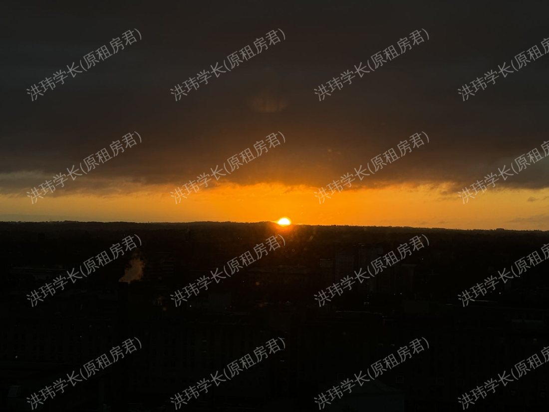 the summit公寓