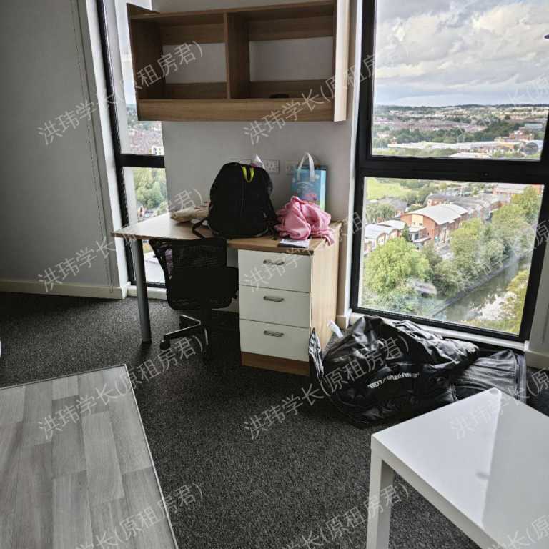 rooms picture
