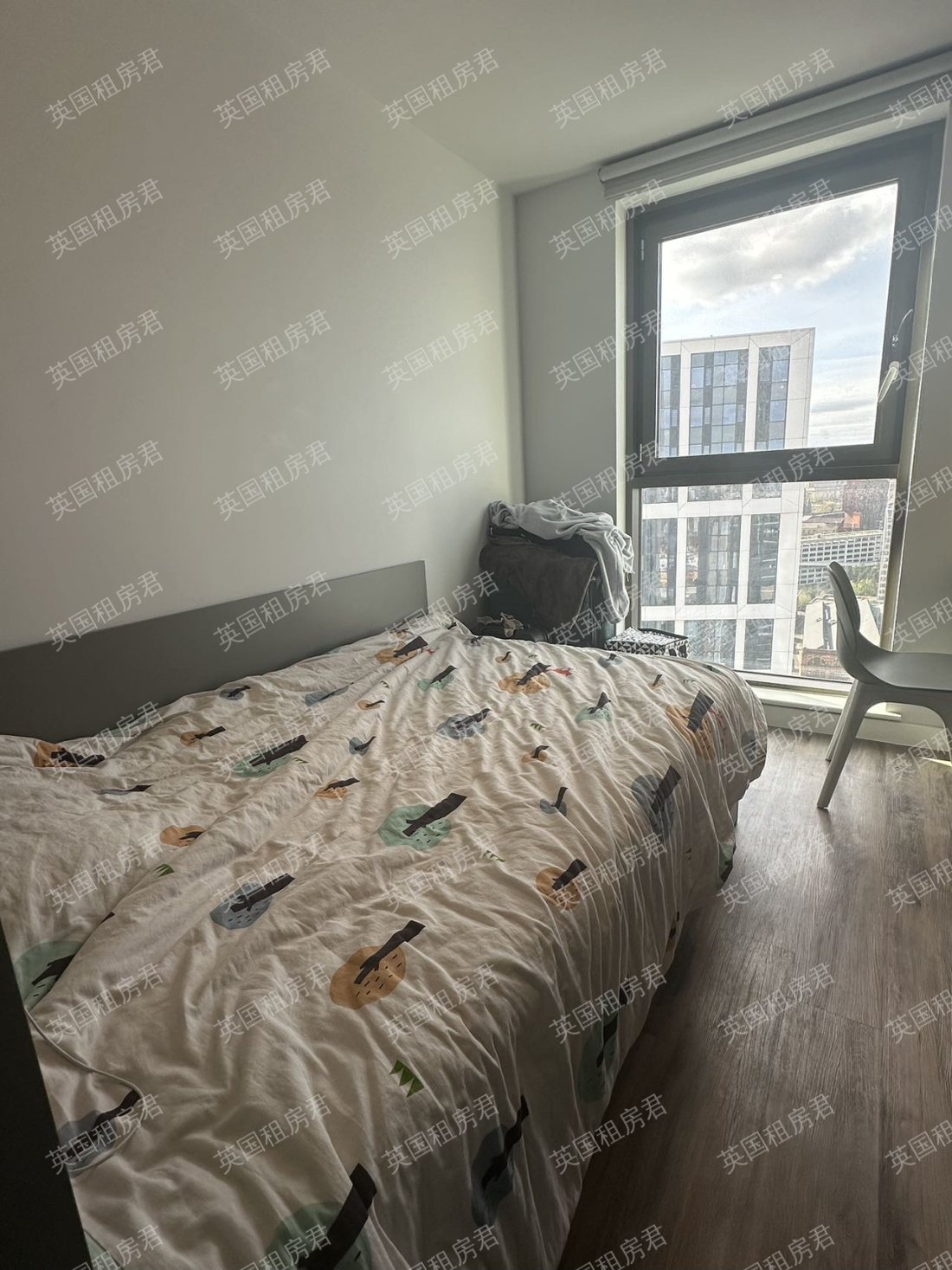 iQ Altus House 公寓