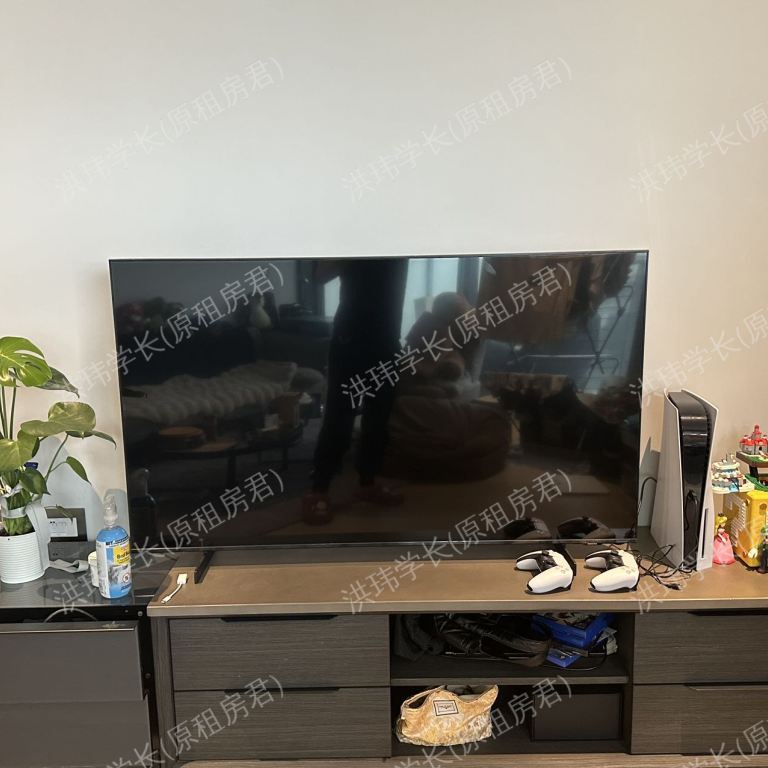 rooms picture