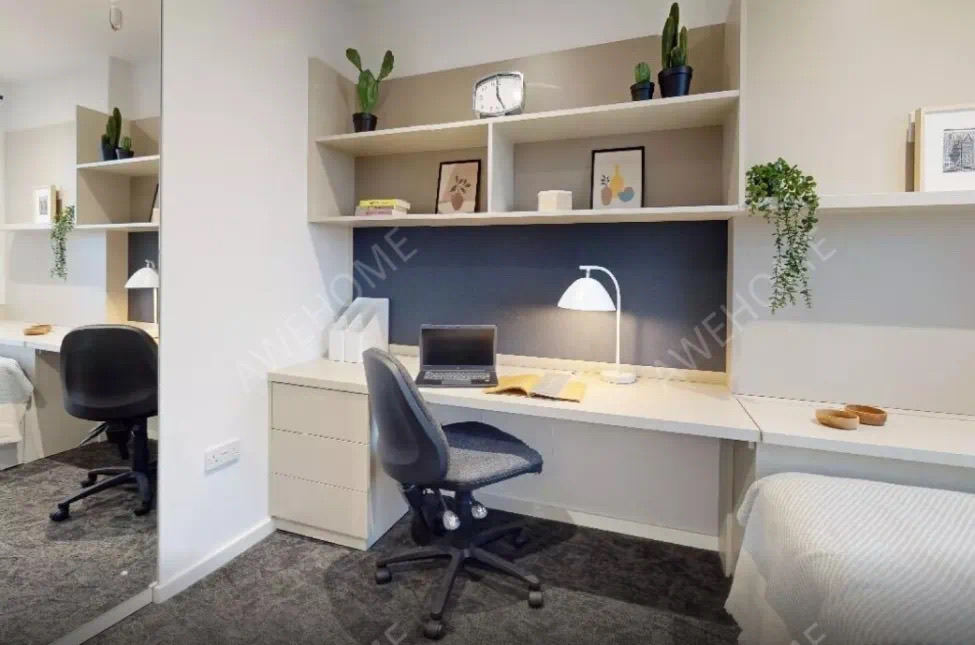 rooms picture