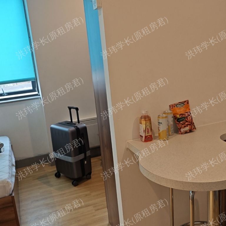 rooms picture