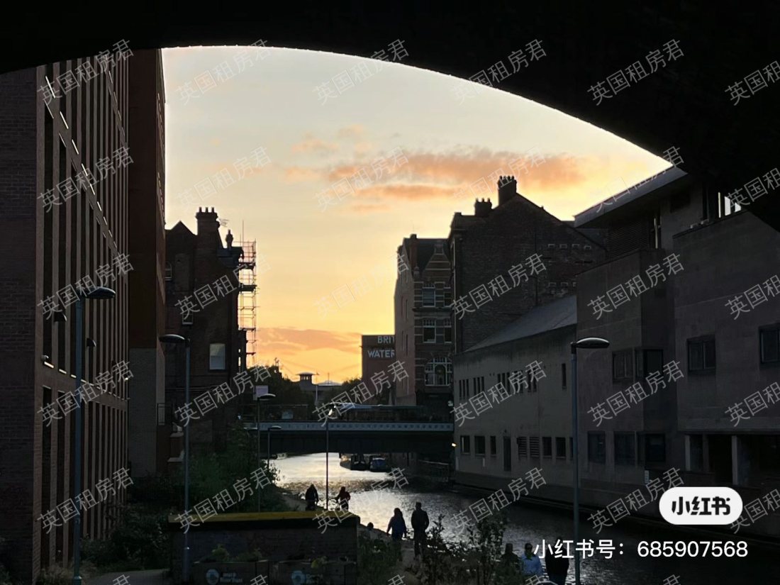 Vita Station Street公寓