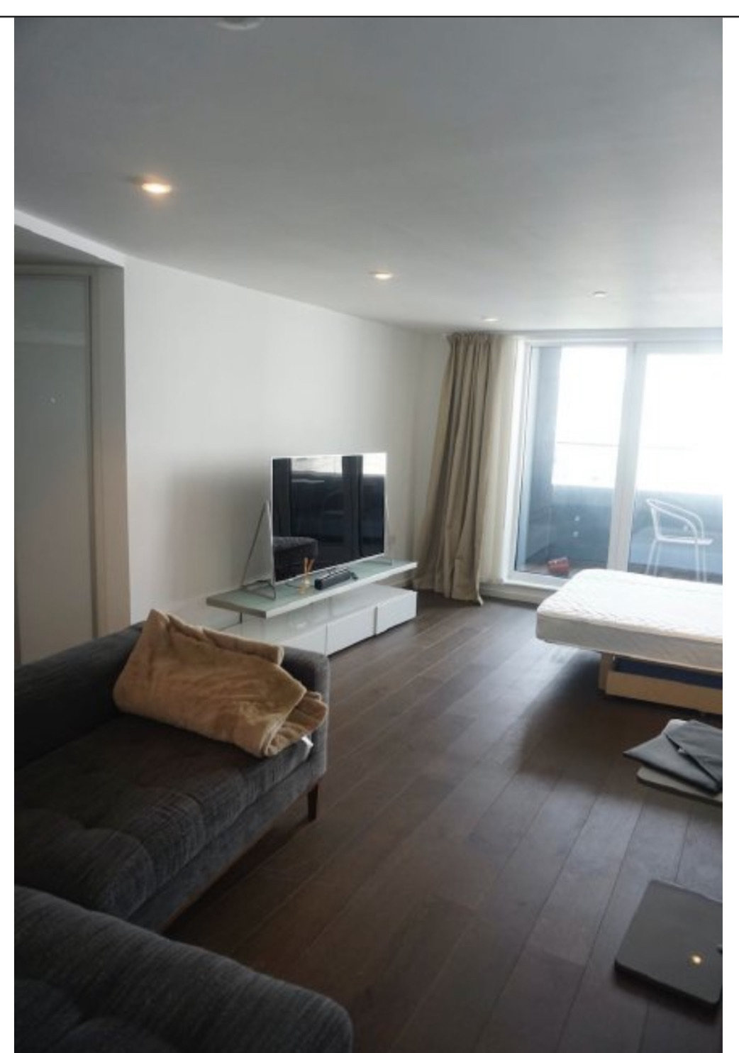 Eagle point 公寓