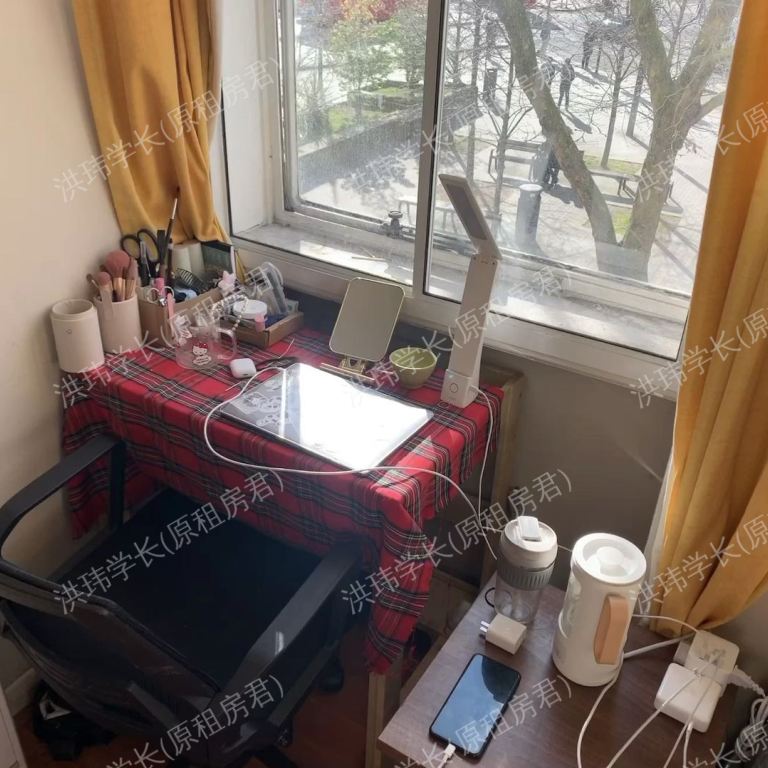 rooms picture