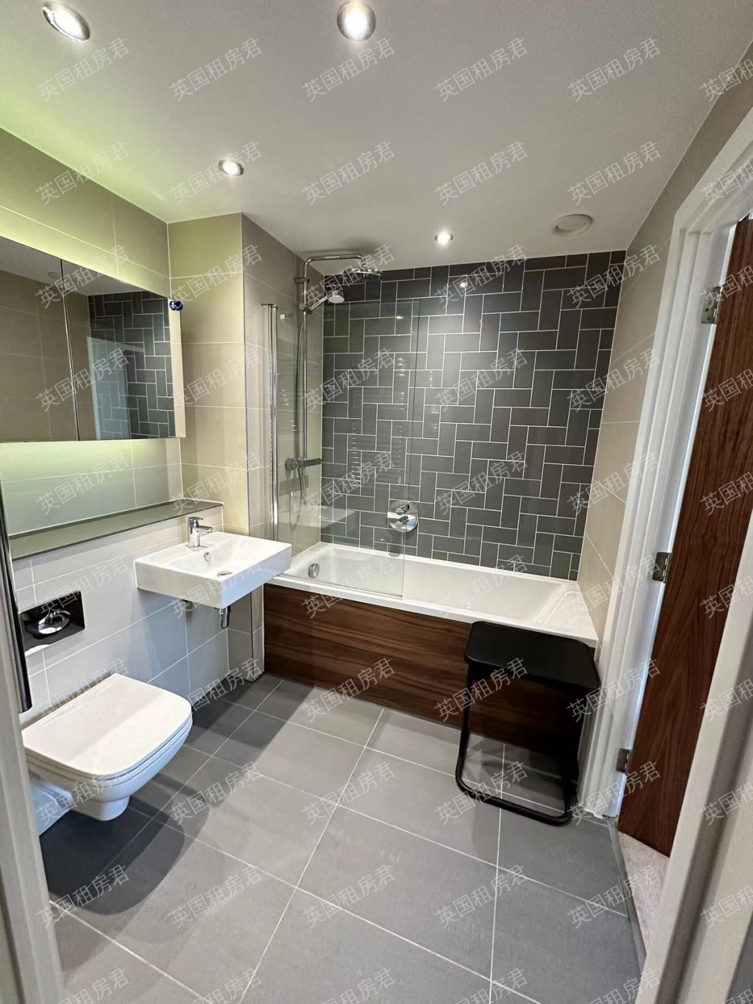 Thames Quarter公寓