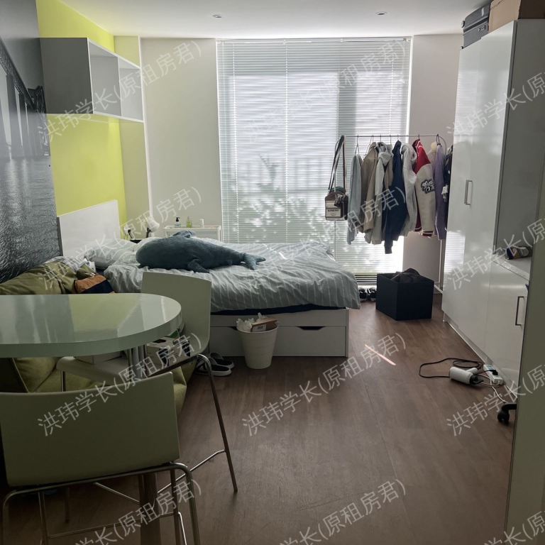 rooms picture