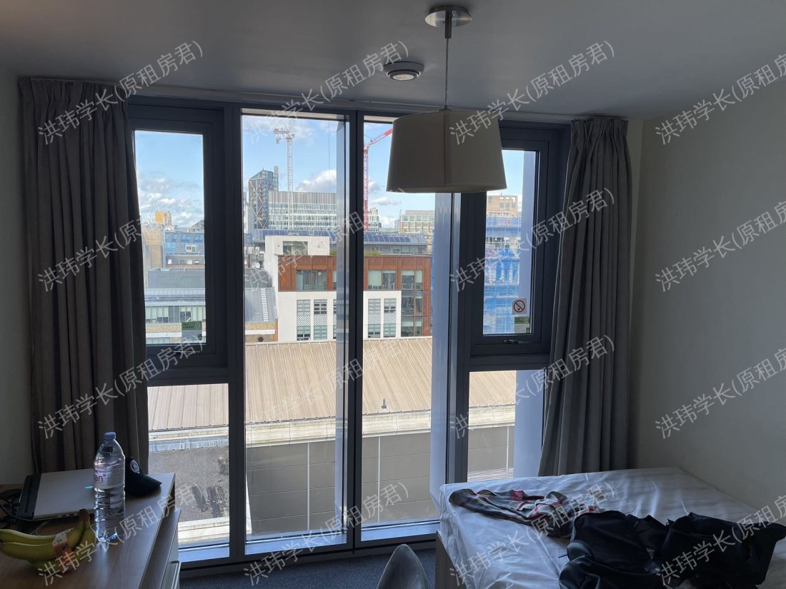 Moonraker Point公寓