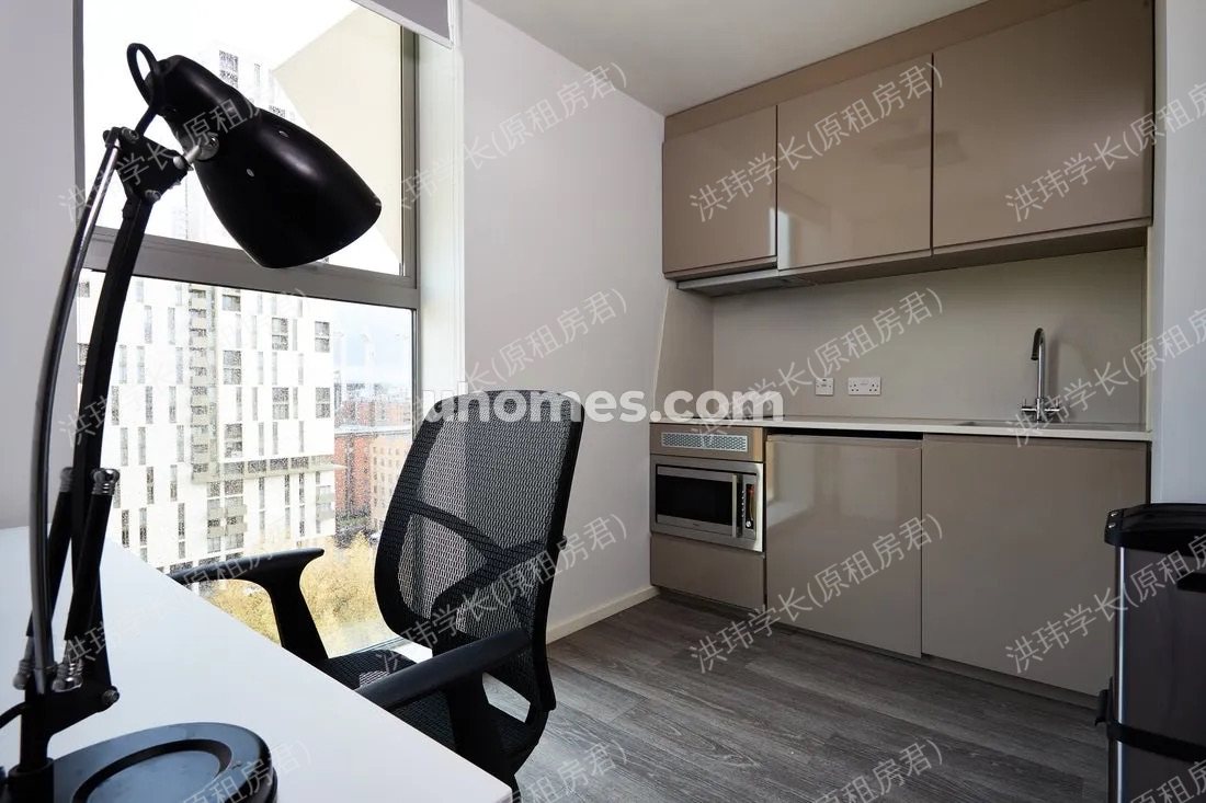 Vita First Street公寓