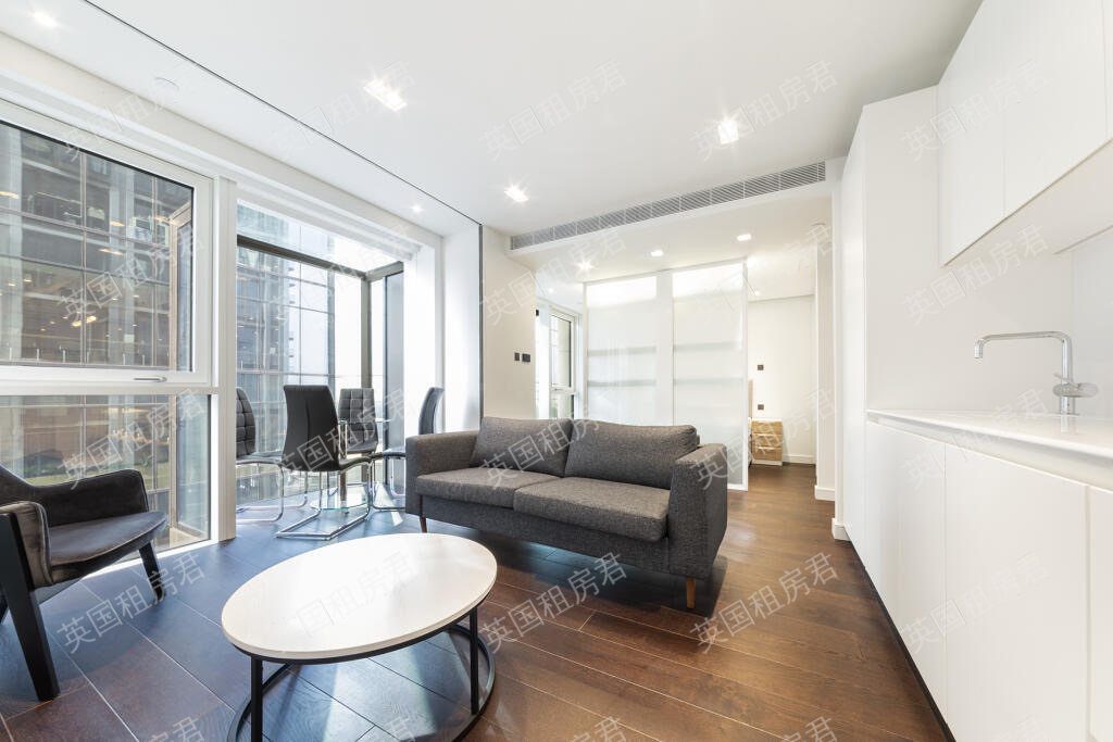 8 Casson Square公寓