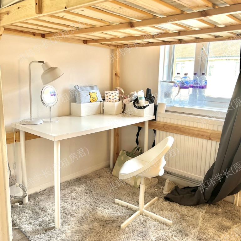 rooms picture