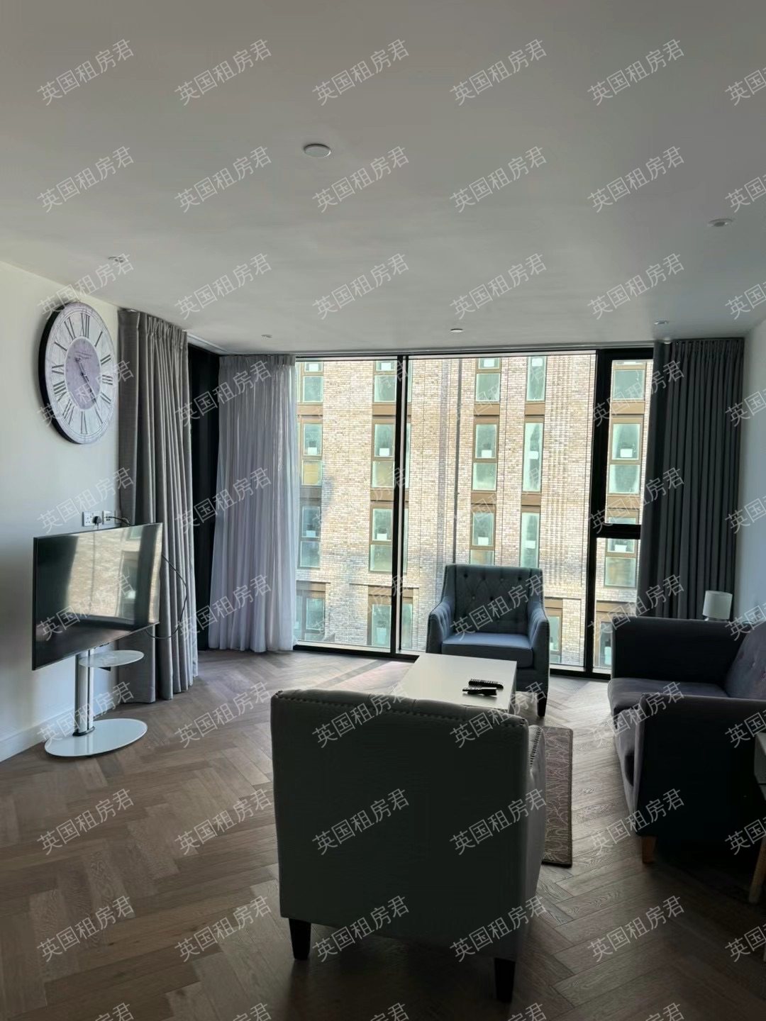 St George London Dock公寓