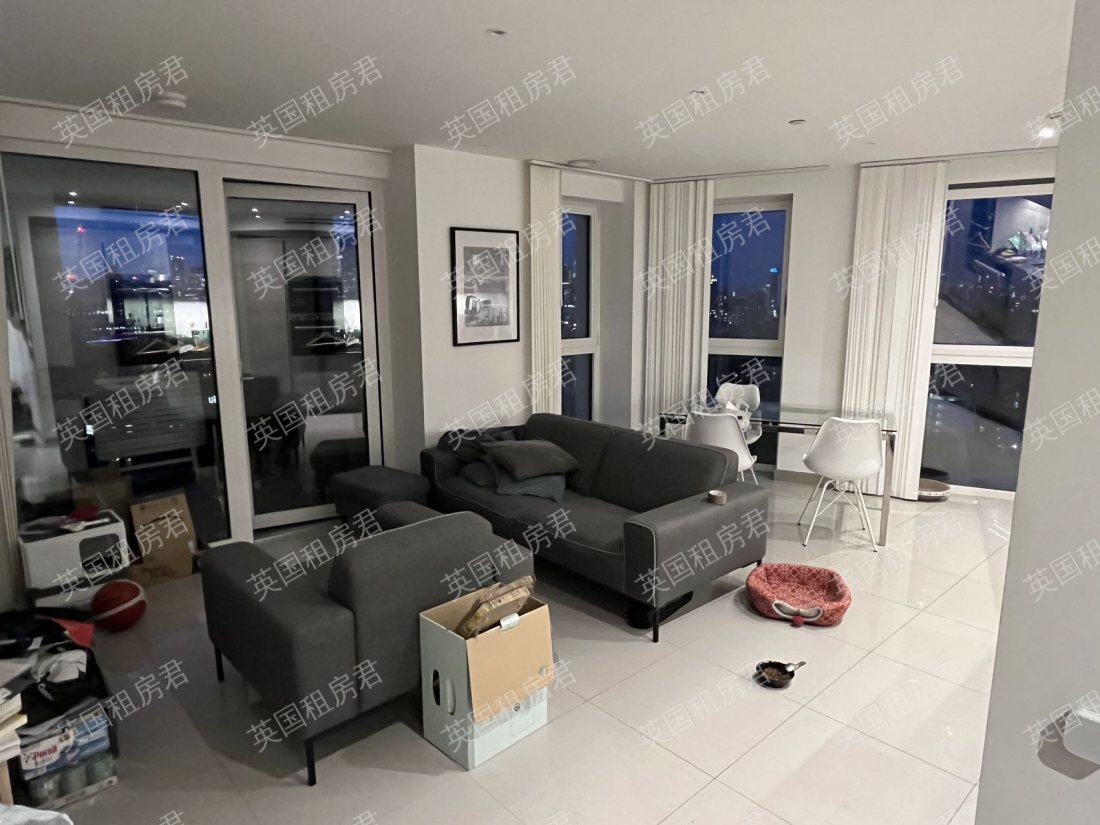 Waterloo - Conquest Tower（Blackfriars Circus）公寓