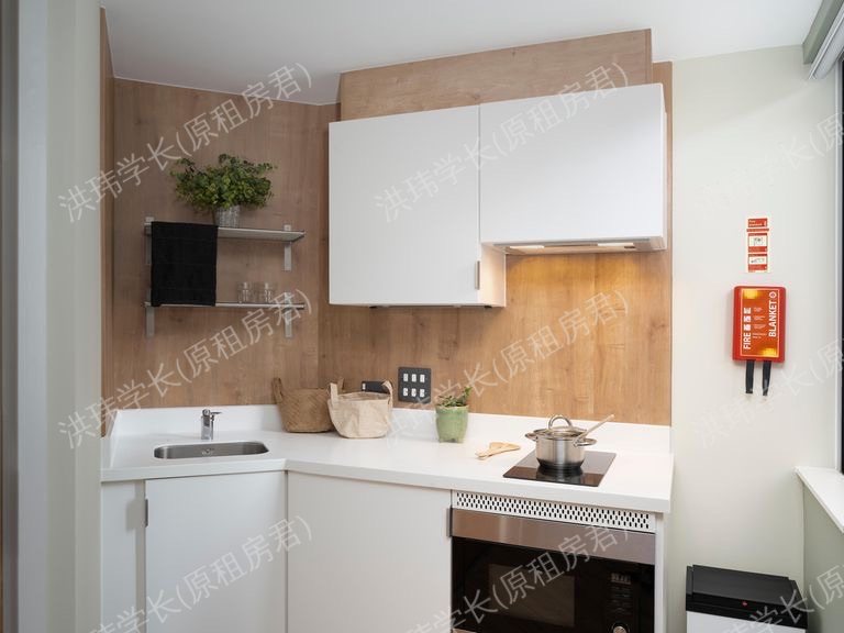 Yugo - The Curve公寓