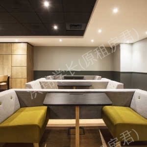 Yugo - The Curve公寓