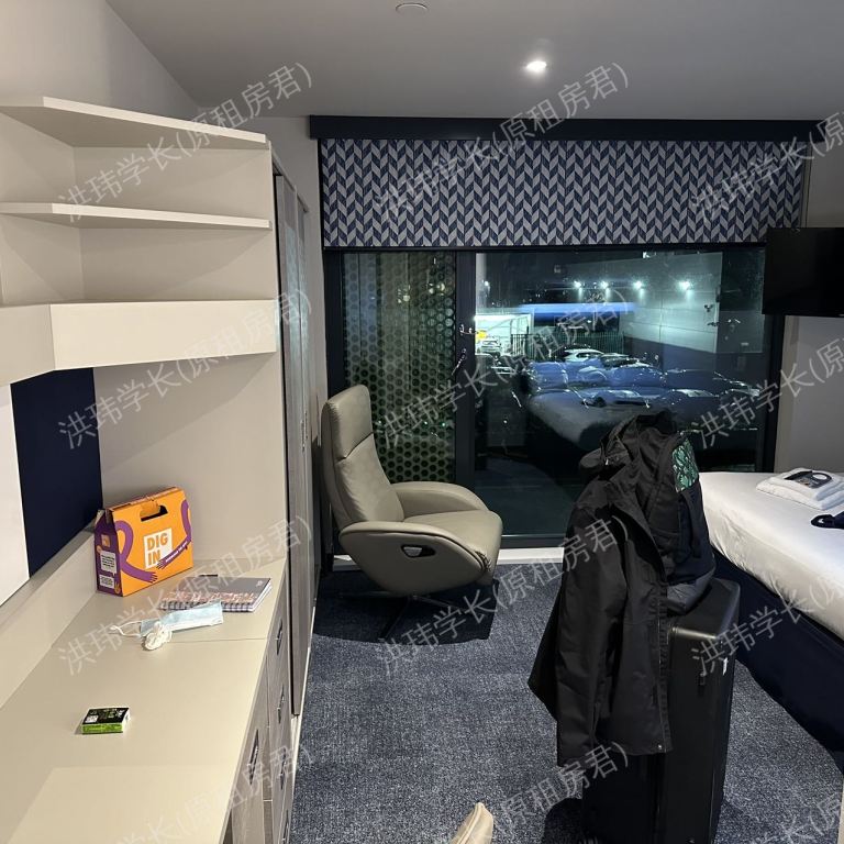 rooms picture