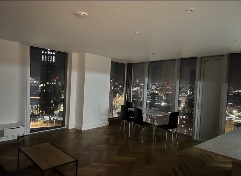 East tower公寓