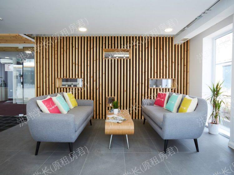 Hampton Square公寓