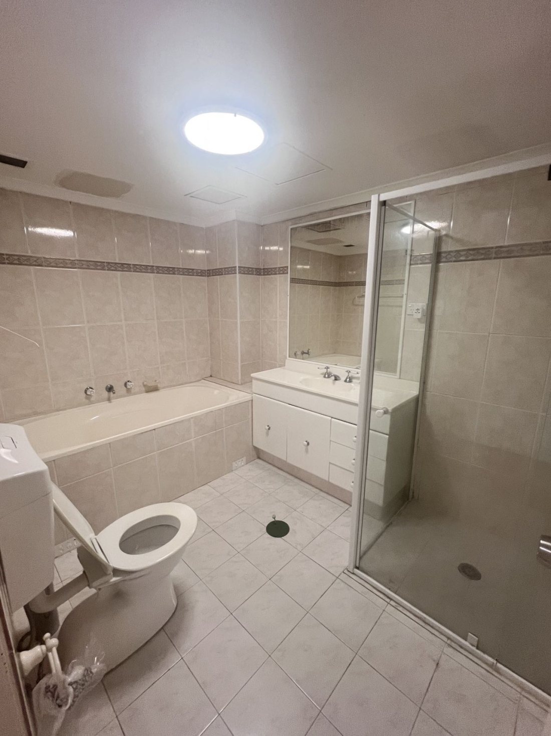 U 150 2 - 26 WATTLE CRES PYRMONT NSW 2009公寓