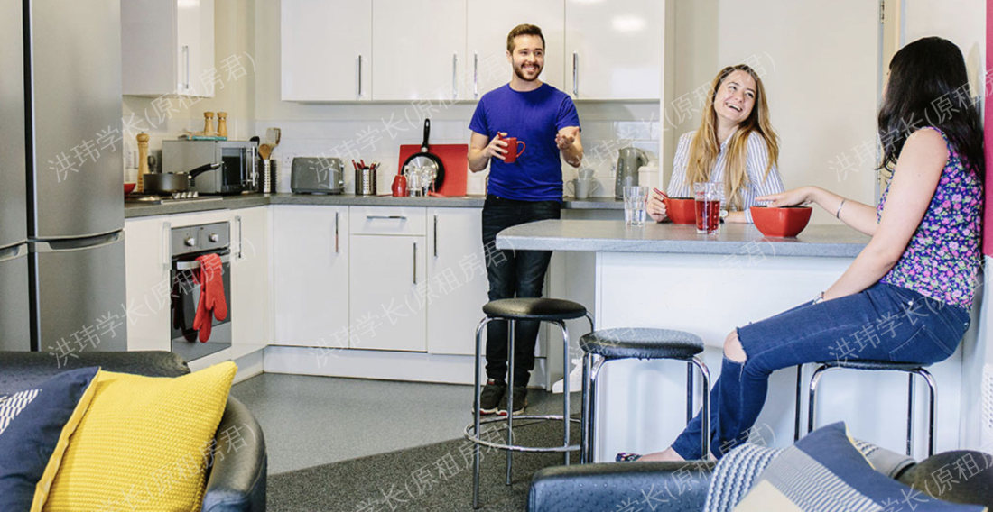 Central Village 公寓