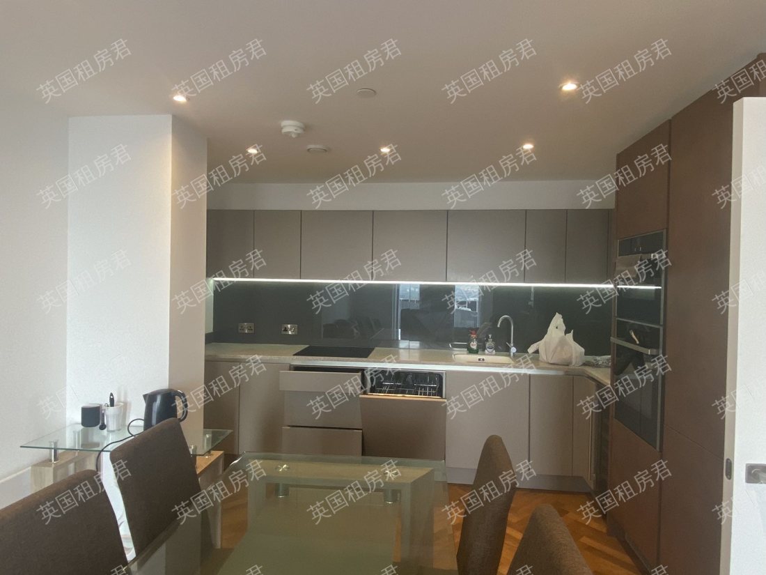 曼城塔区南塔South tower公寓