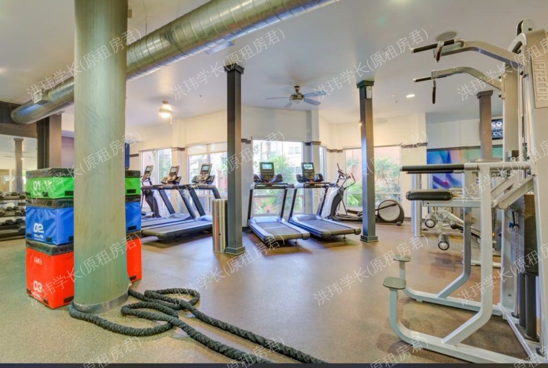 The district on fifth公寓