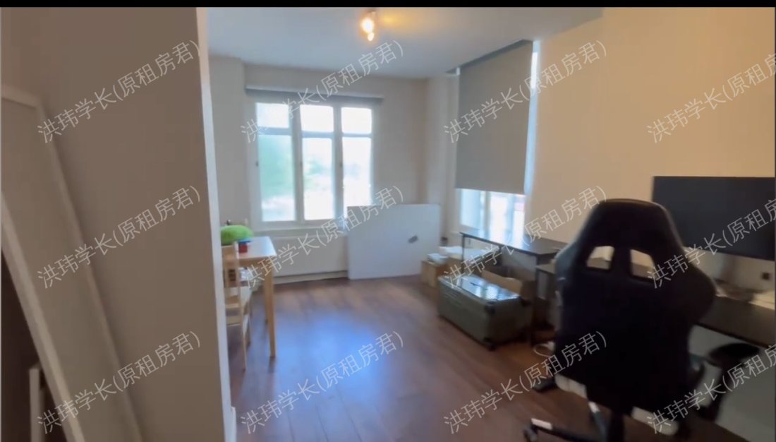 Bloomsbury - Warren Court公寓