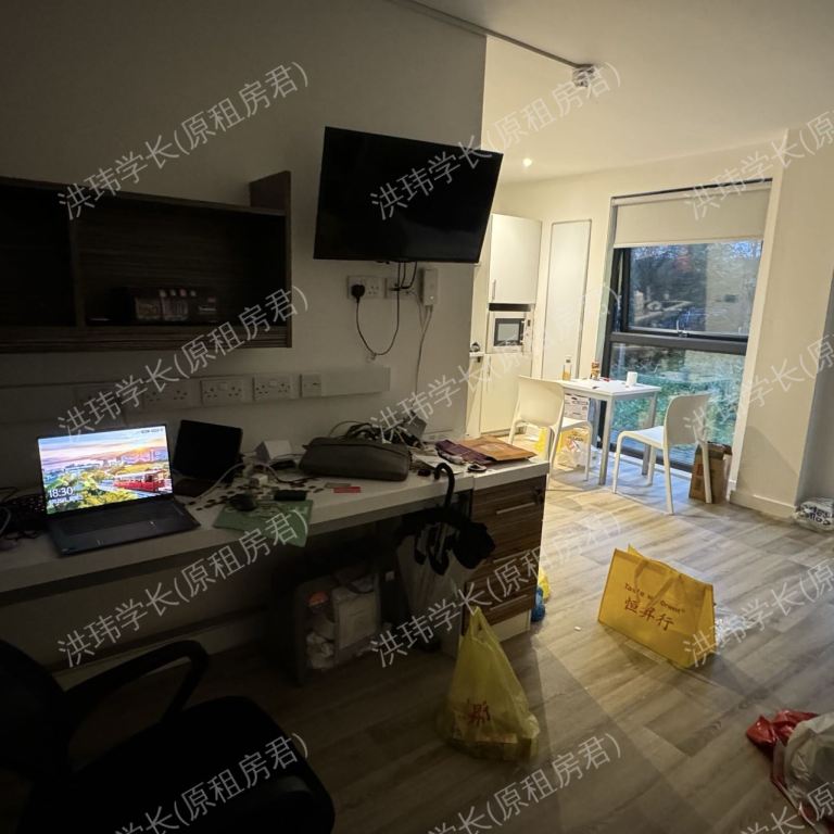 rooms picture