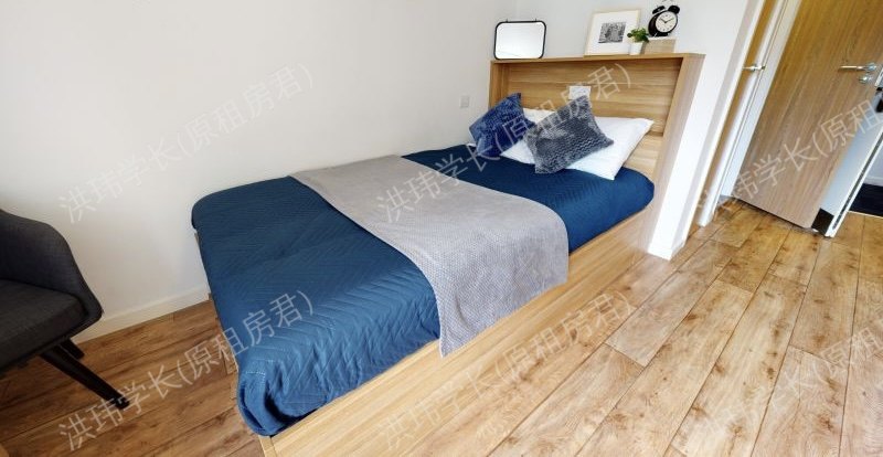 iQ Sterling Court 公寓