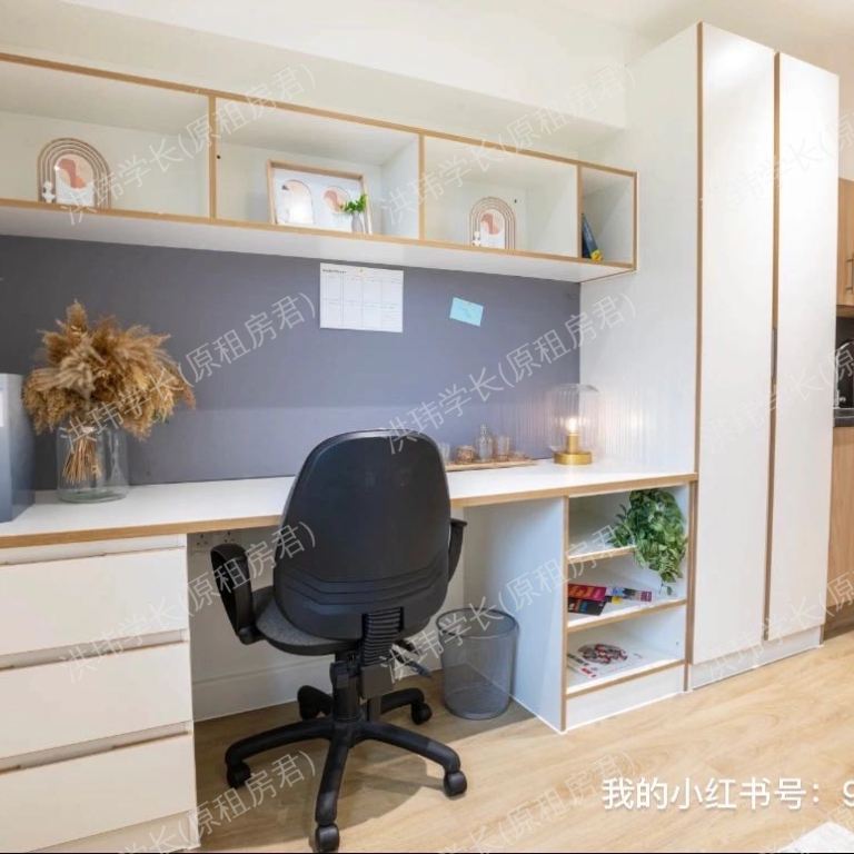 rooms picture