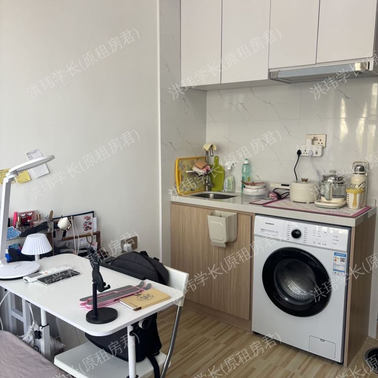 rooms picture