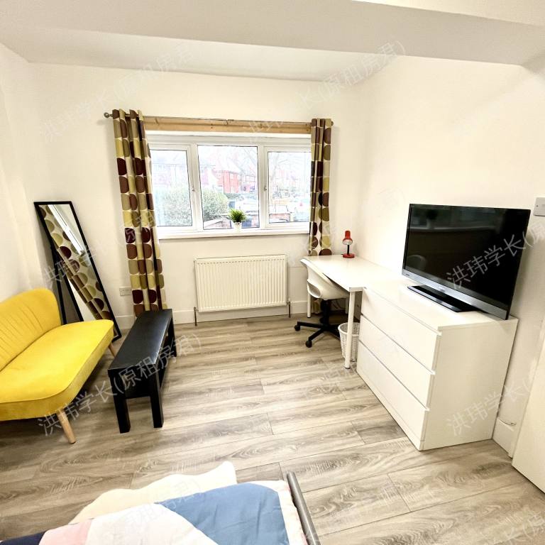 rooms picture