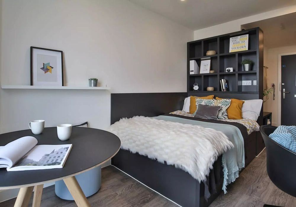 rooms picture