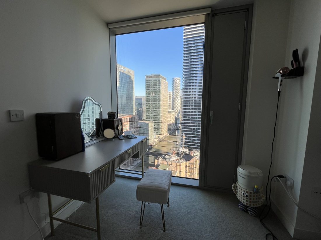 Landmark East Tower公寓