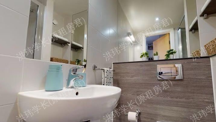 rooms picture