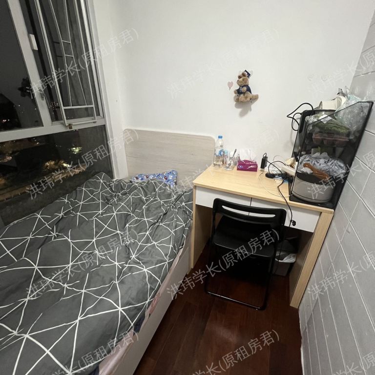 rooms picture